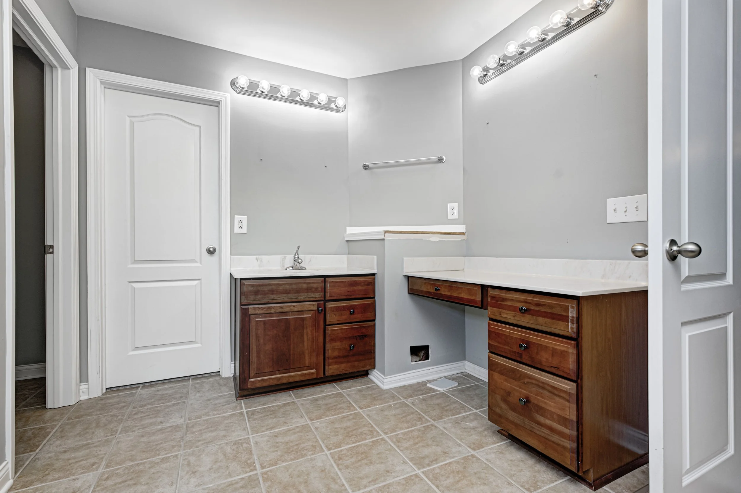 1535 Redsunset dr_01.jpg