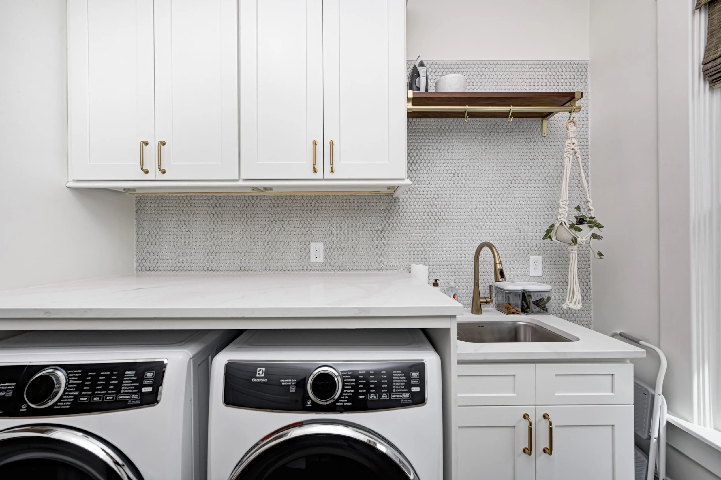 670 W Pine St_40.jpg