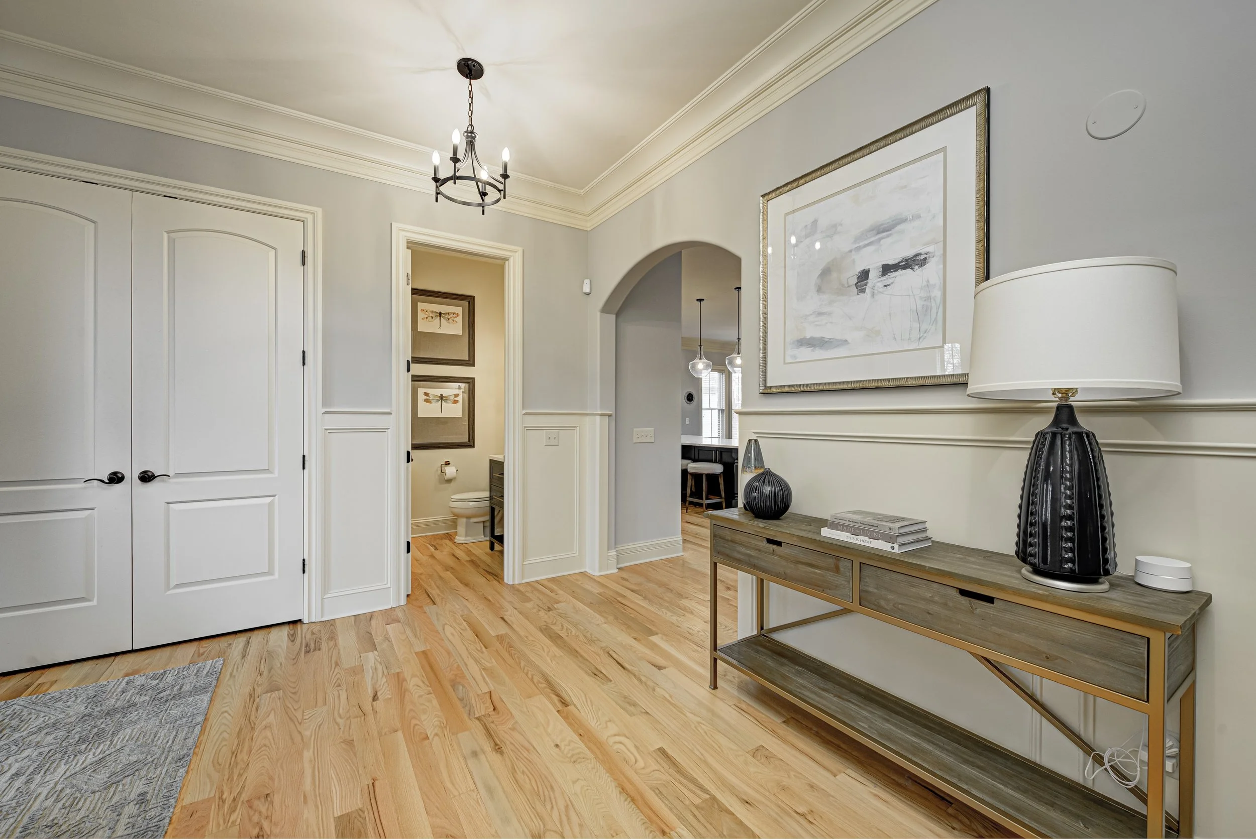 2330 Finchley Rd_08.JPG