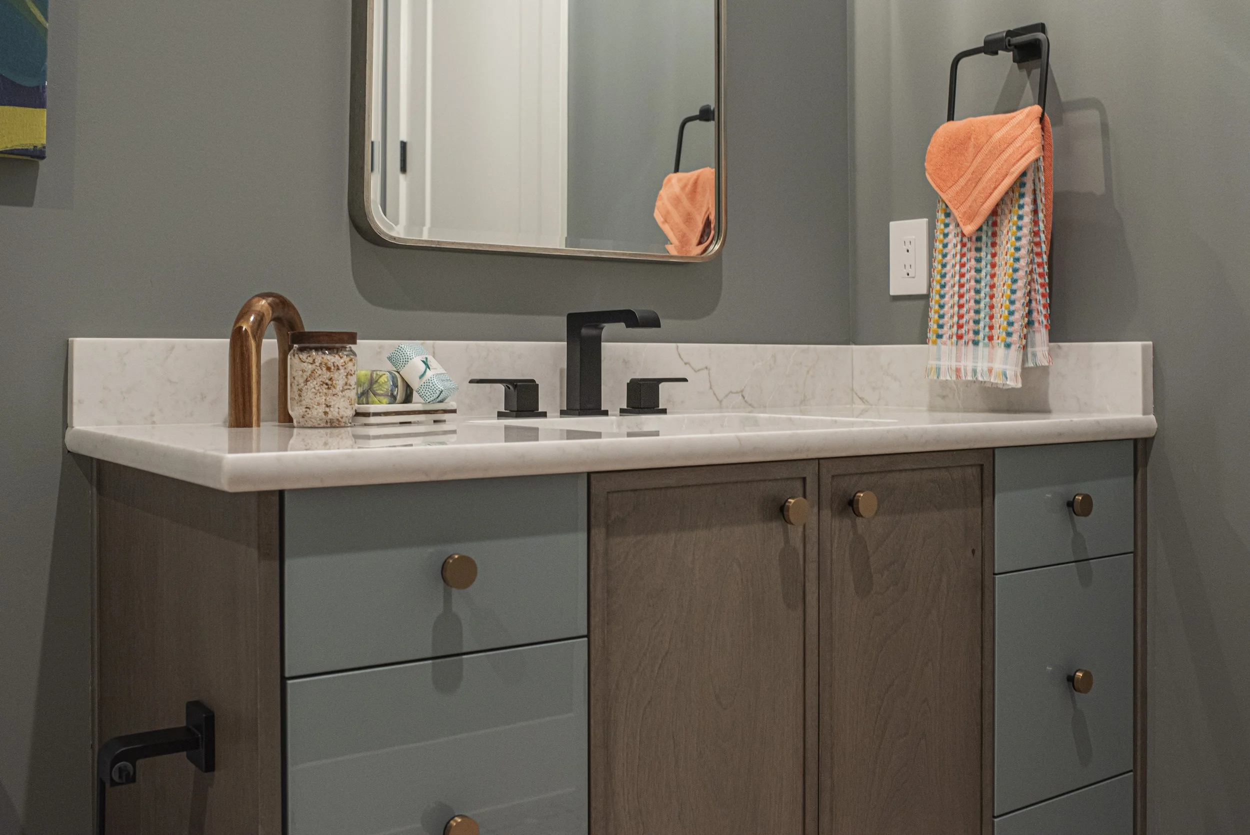 9760 Windy Hills Dr_det_17.JPG