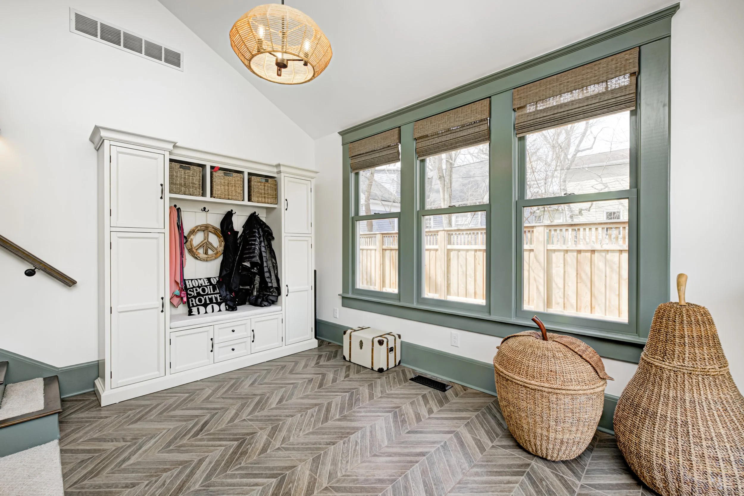 670 W Pine St_30.jpg