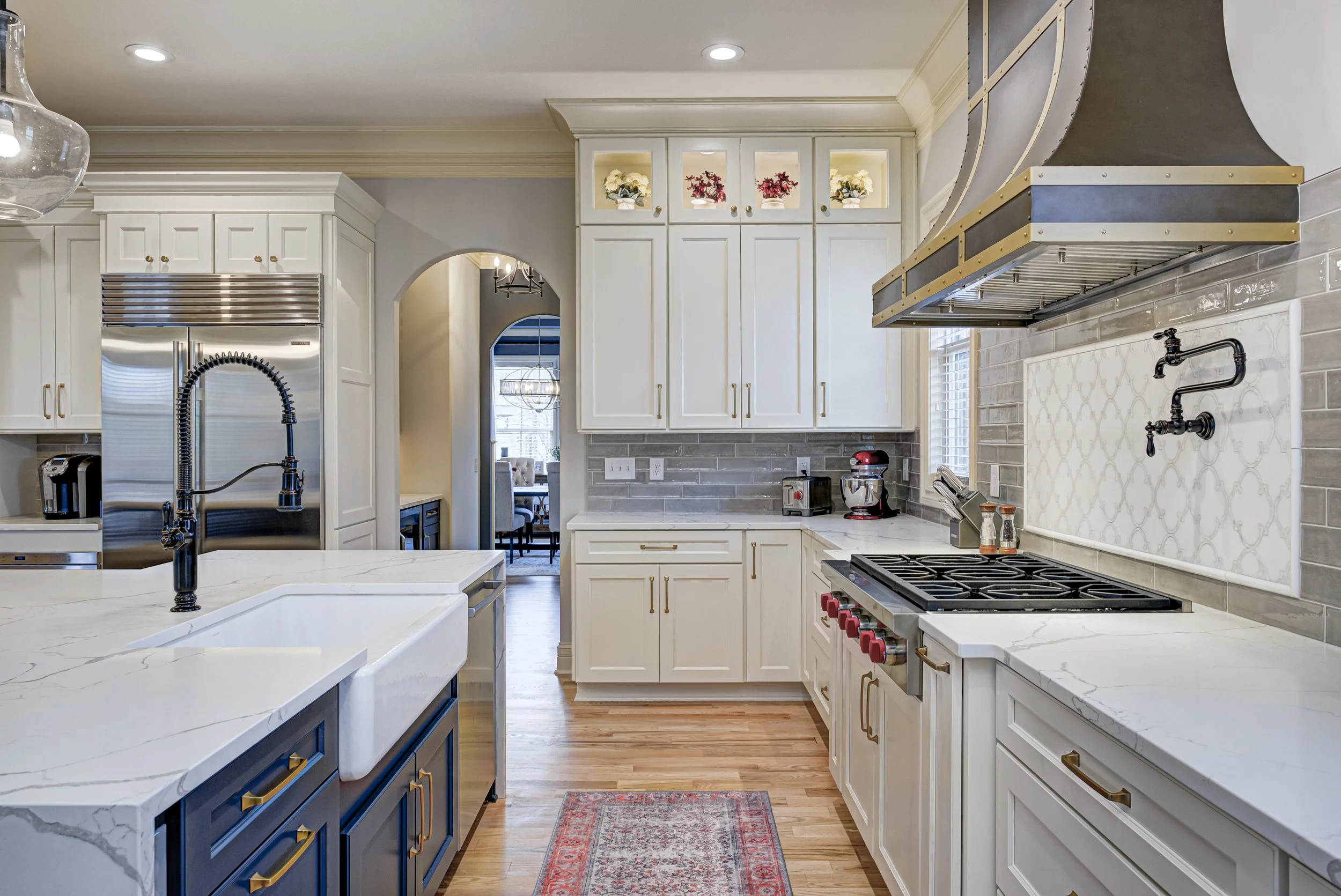 2330 Finchley Rd_23.JPG