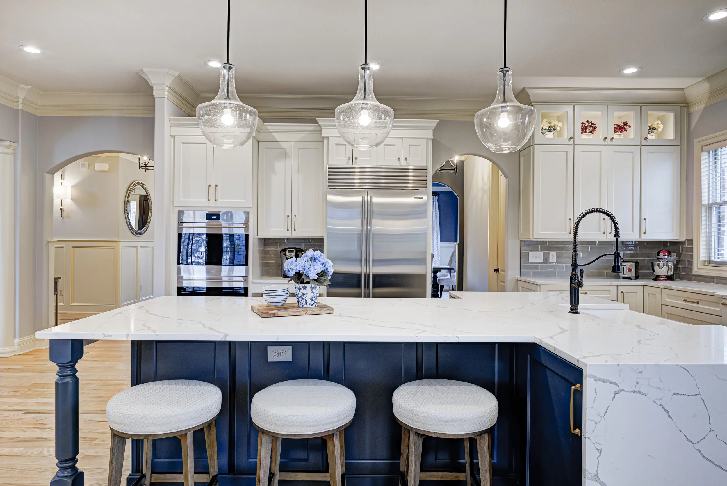 2330 Finchley Rd_19.JPG