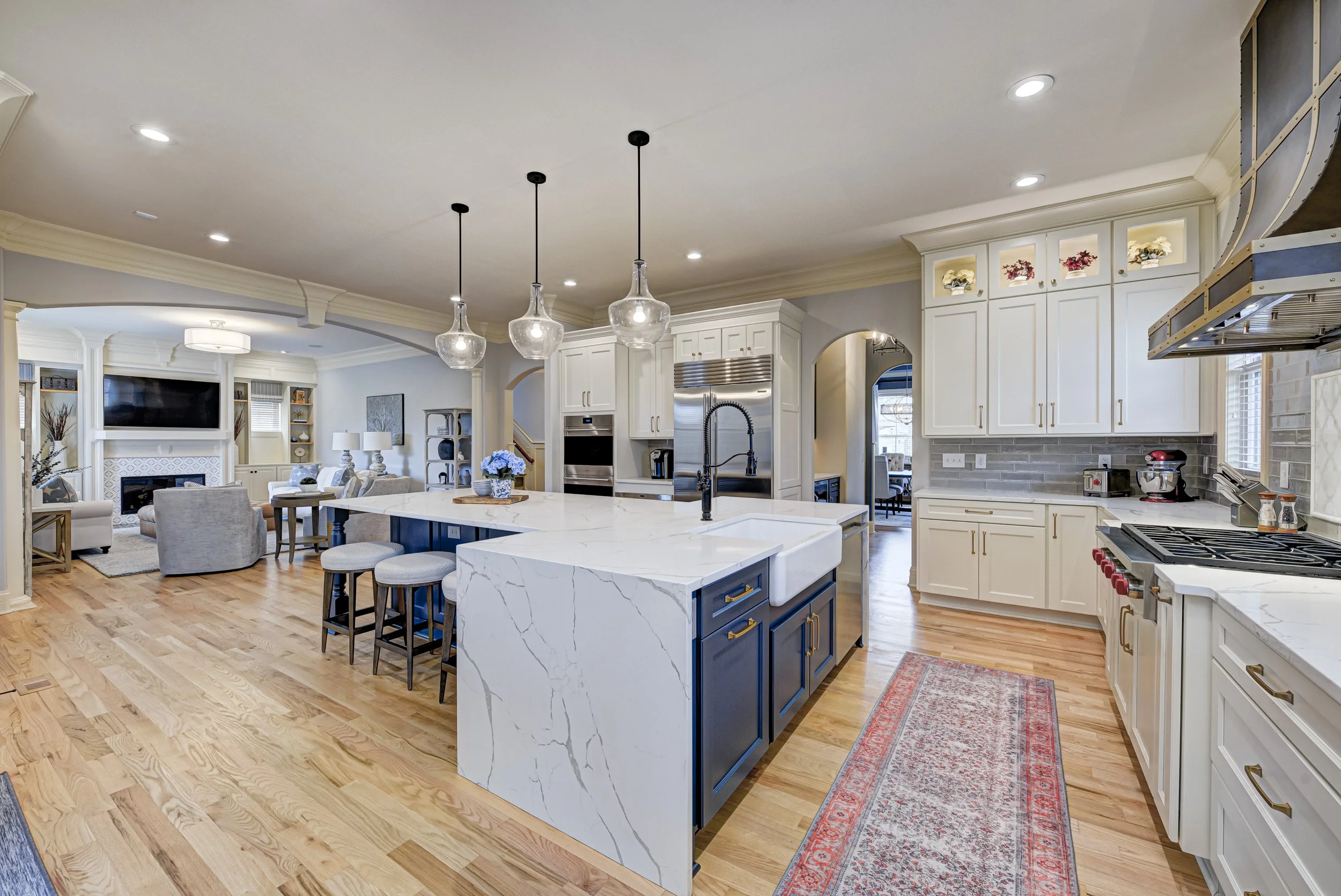 2330 Finchley Rd_22.JPG