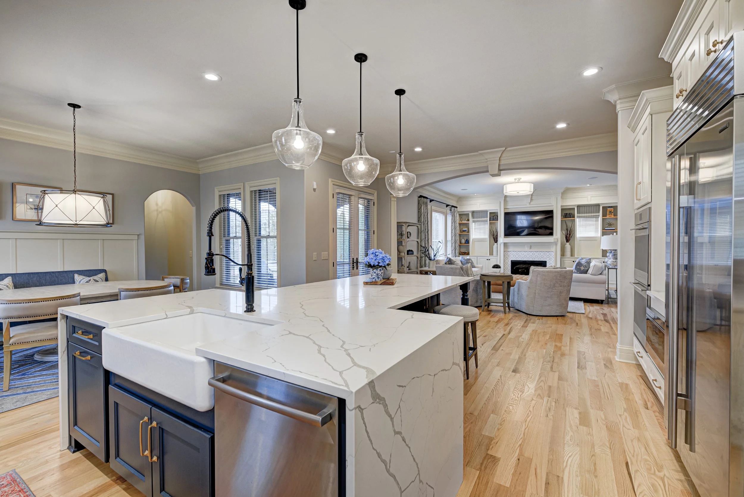 2330 Finchley Rd_26.JPG