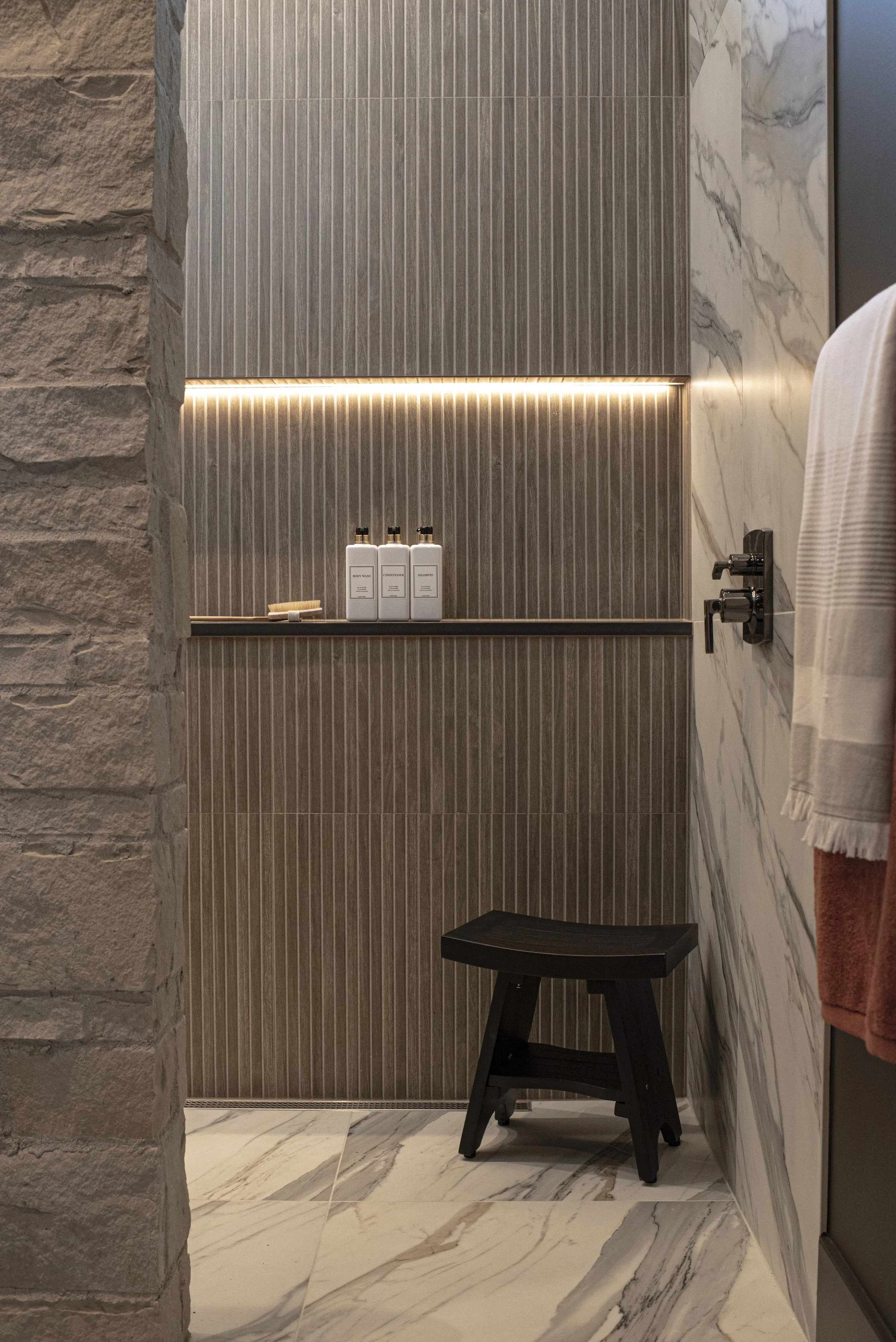 9760 Windy Hills Dr_det_27.JPG