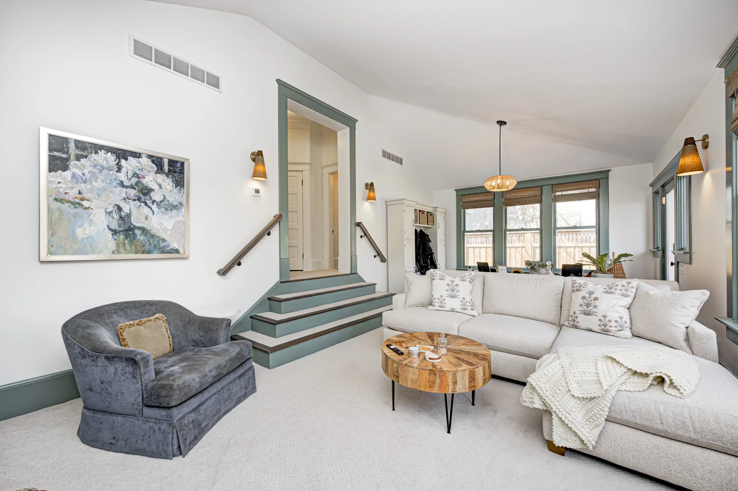 670 W Pine St_28.jpg