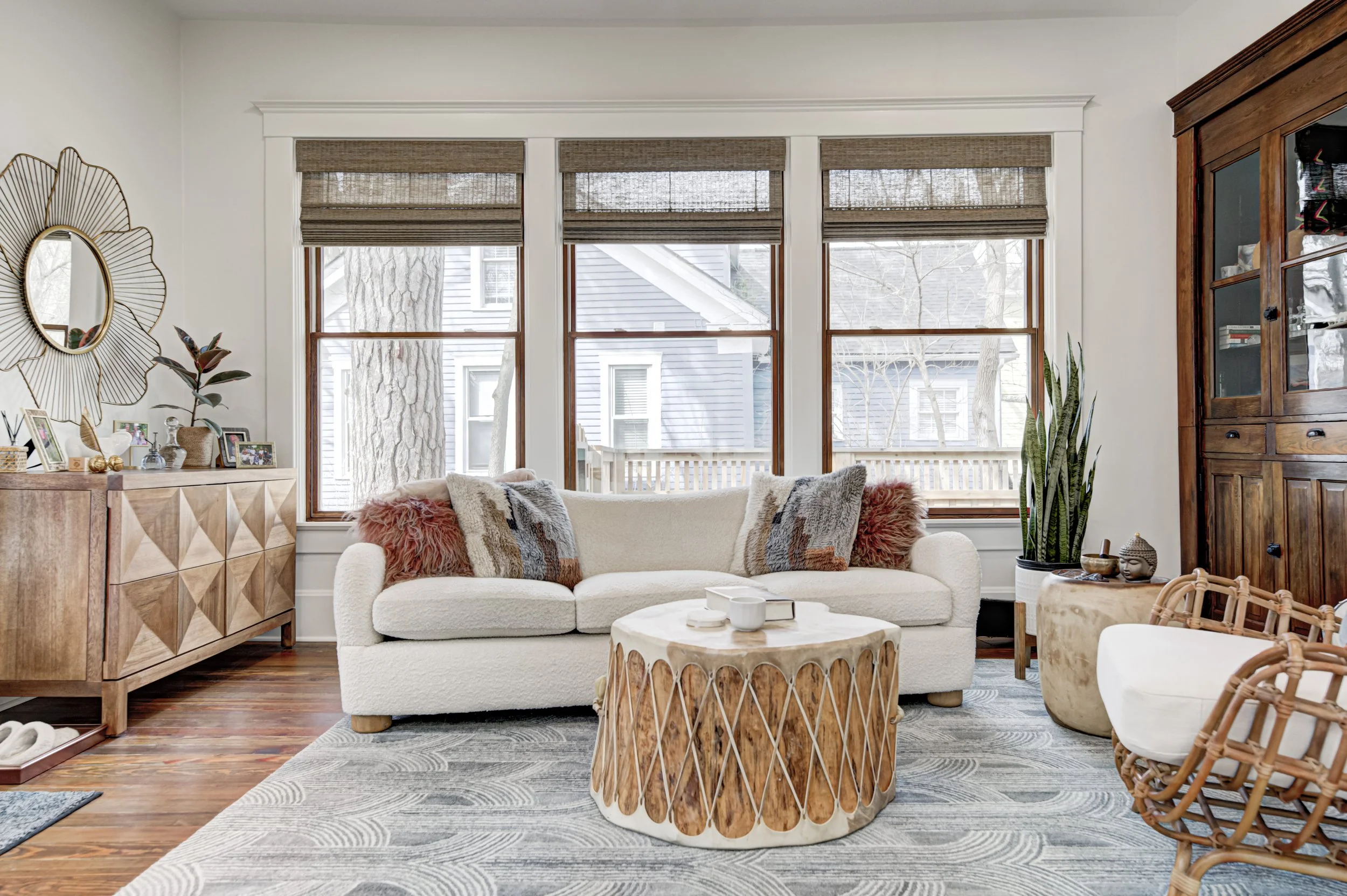 670 W Pine St_02.jpg