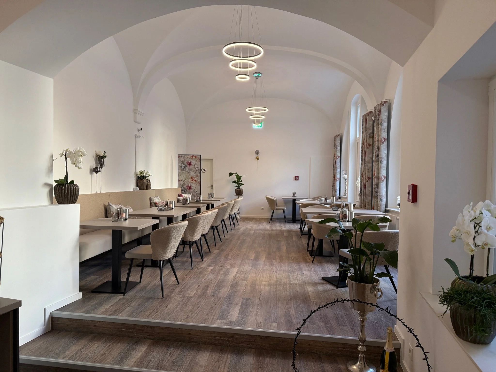 Stilvolle Hotel Halle Saale Innenstadt Bilder