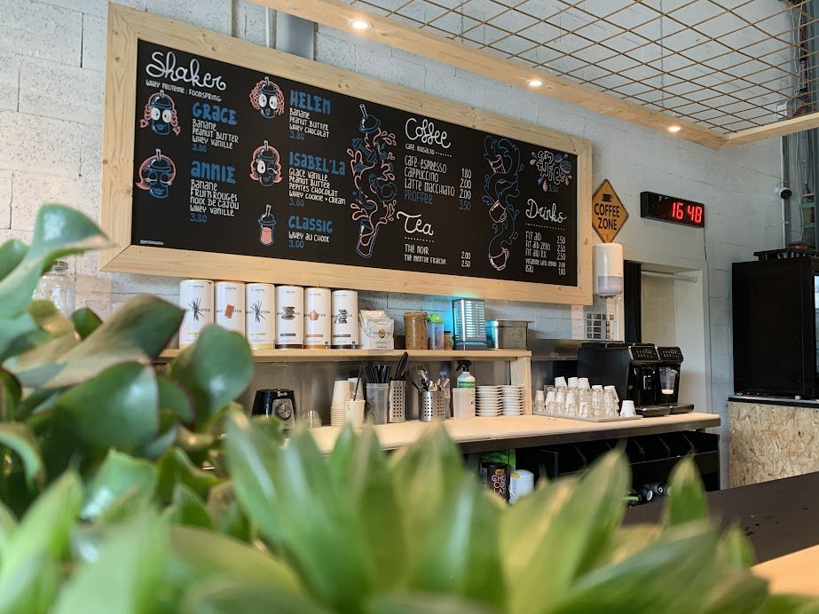 Coffee & Shaker Bar