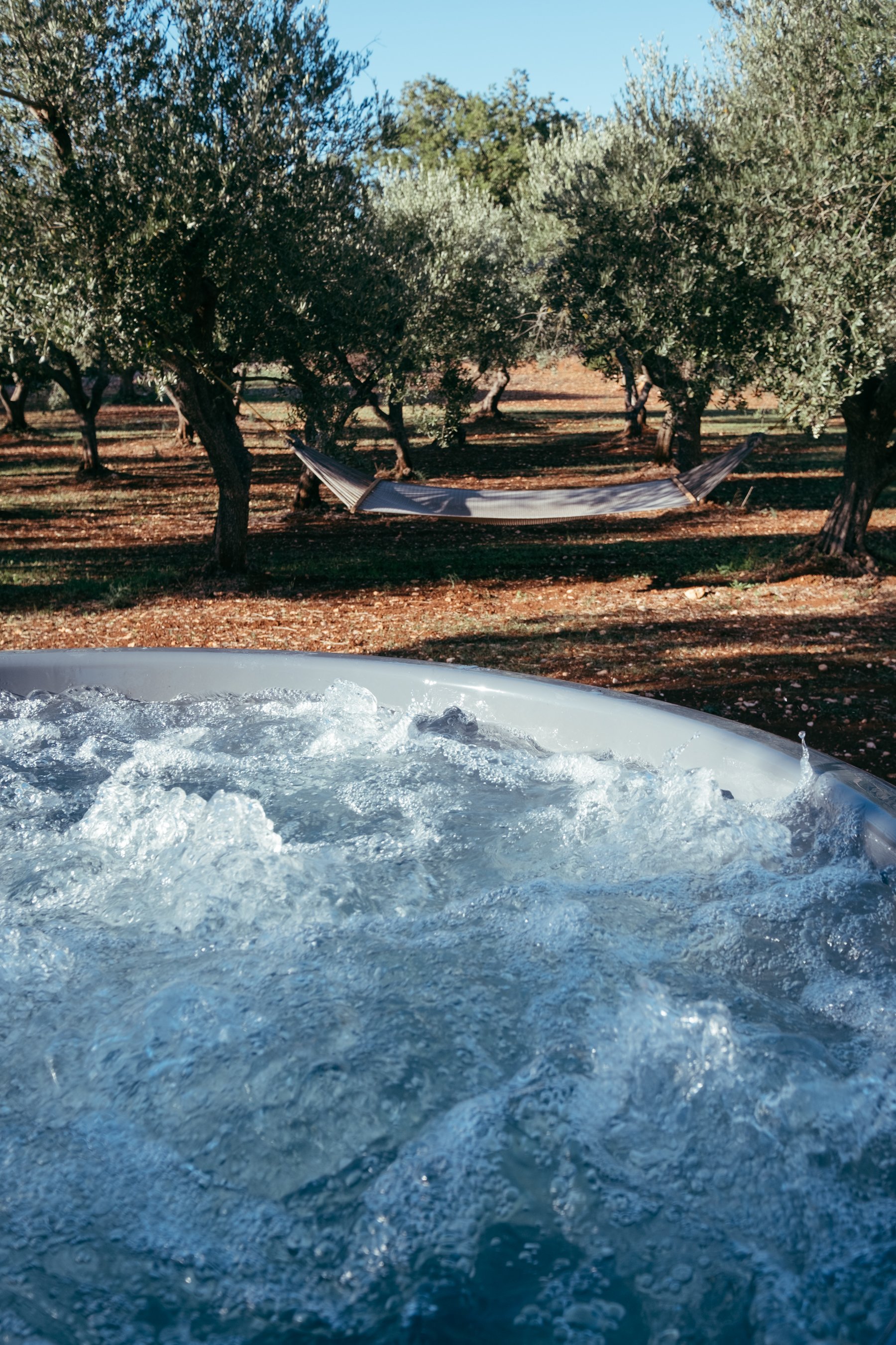 holiday rental - ostuni - casa oniro - hottub.jpg