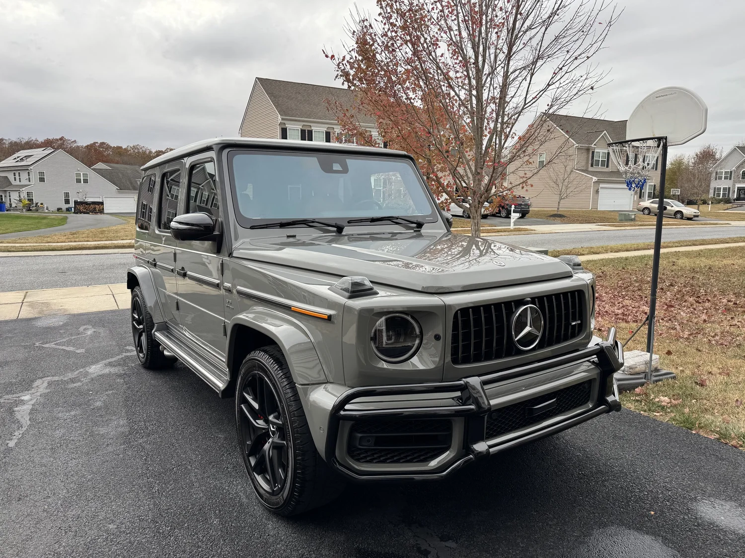 Gray Mercedes G-Class after detailing