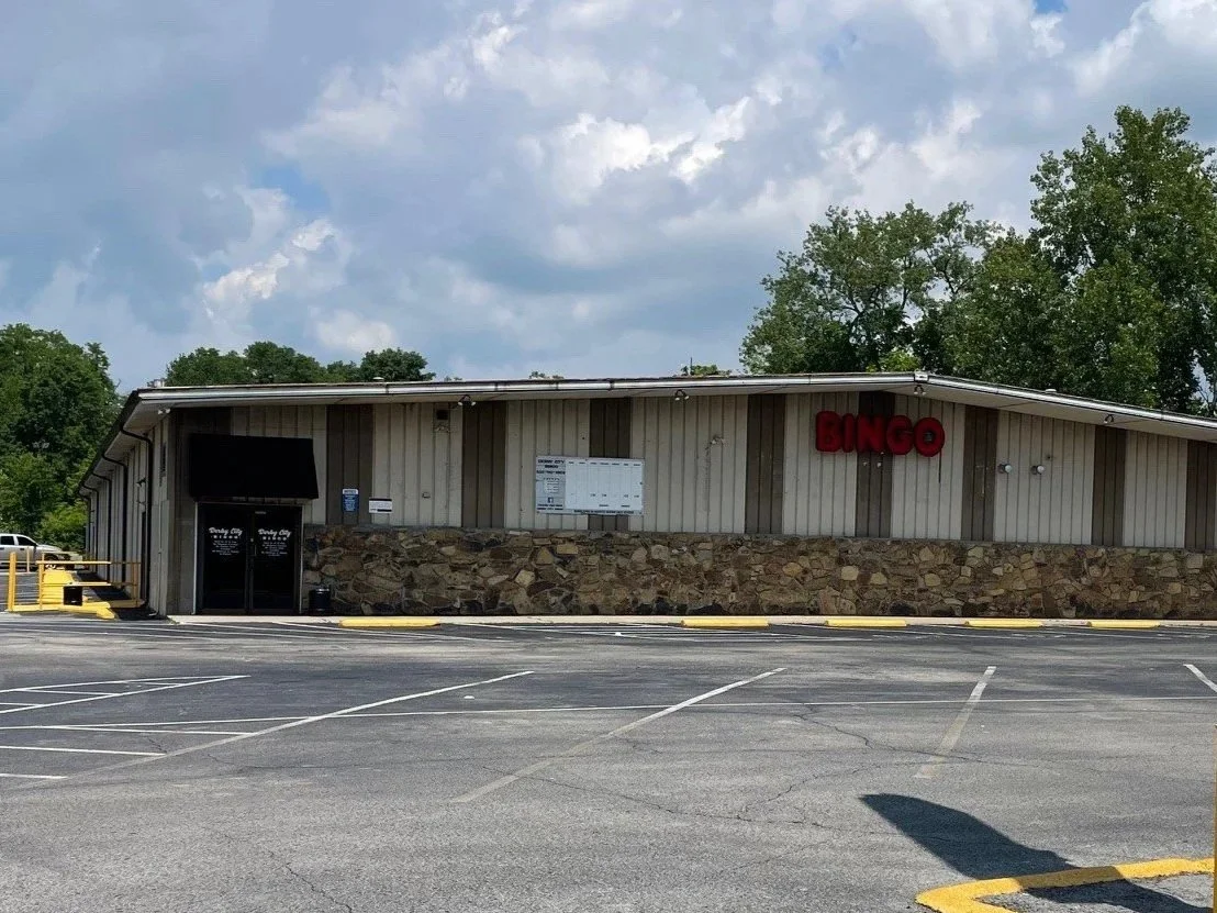Freestanding Building for Lease near Dixie Highway 
