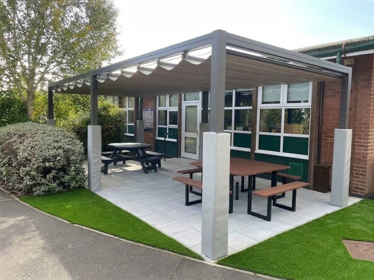 Flat Roof Retractable Canopies for Schools