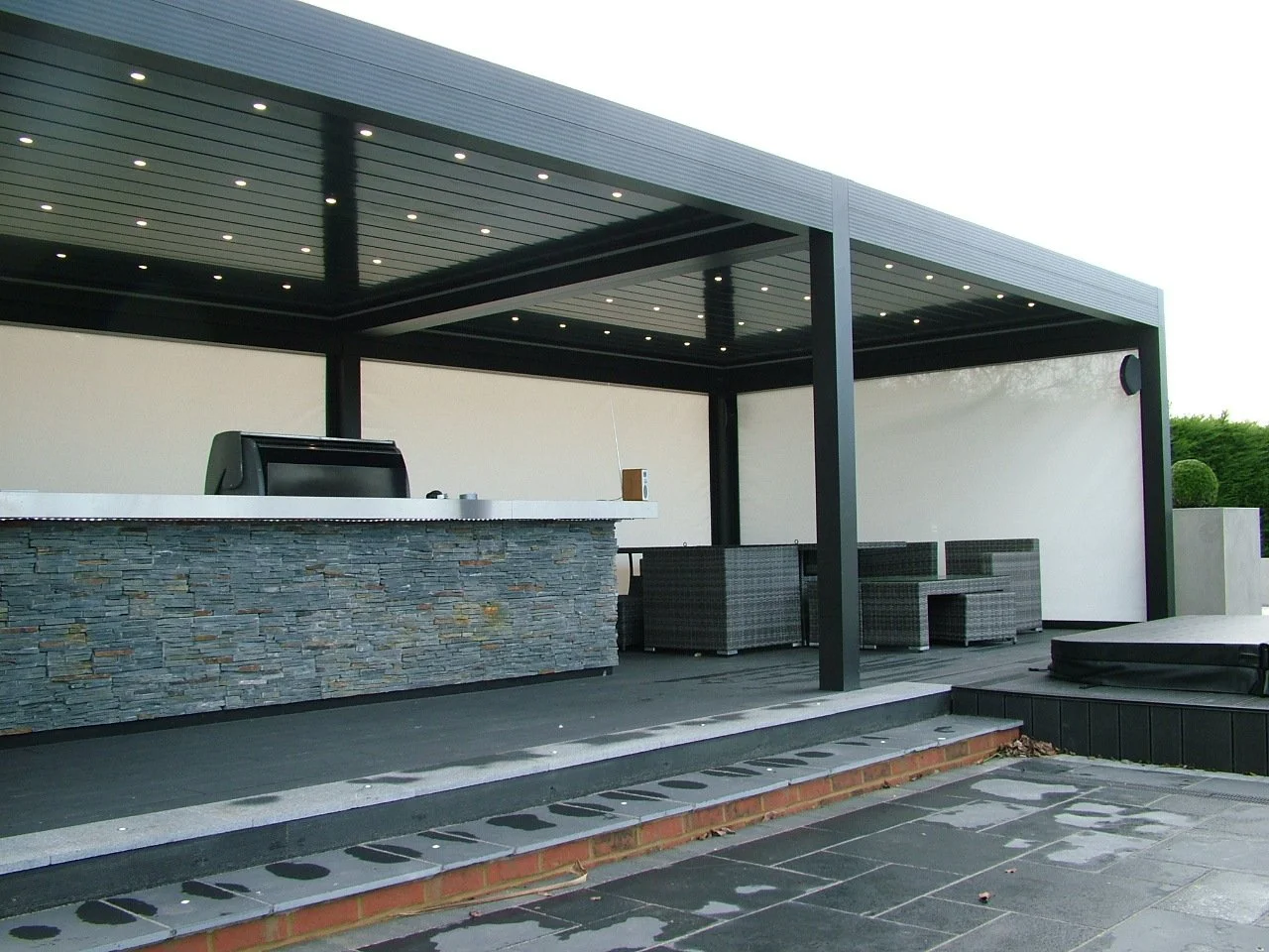 Camargue-Louvred-Canopy-Over-Hot-Tub-Tillingham-Essex-1.jpg