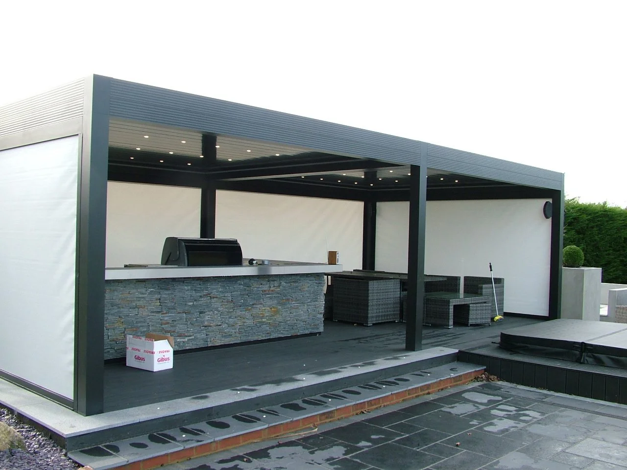 Camargue-Louvred-Canopy-Over-Hot-Tub-Tillingham-Essex-3.jpg