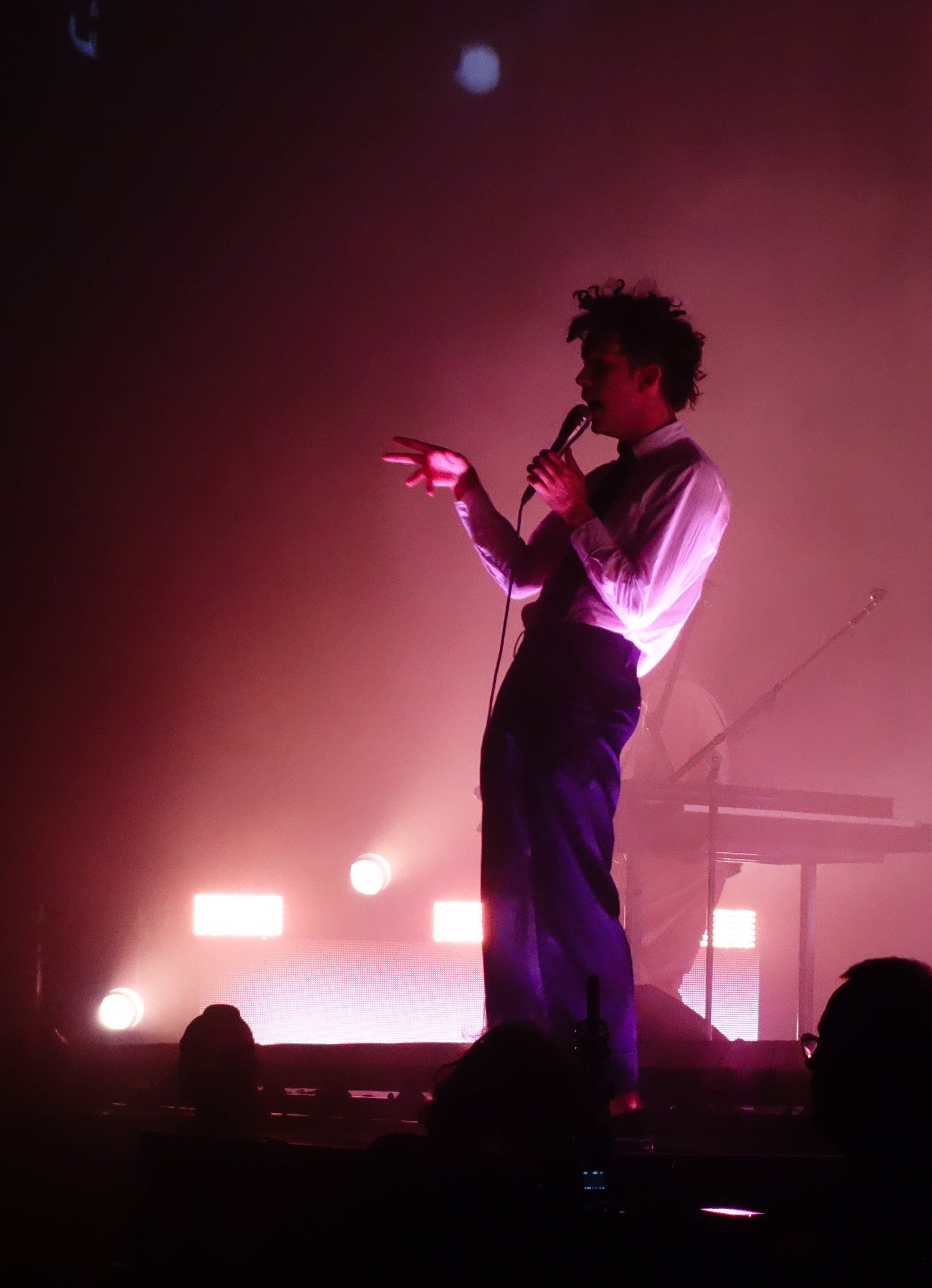 the 1975 09.jpg
