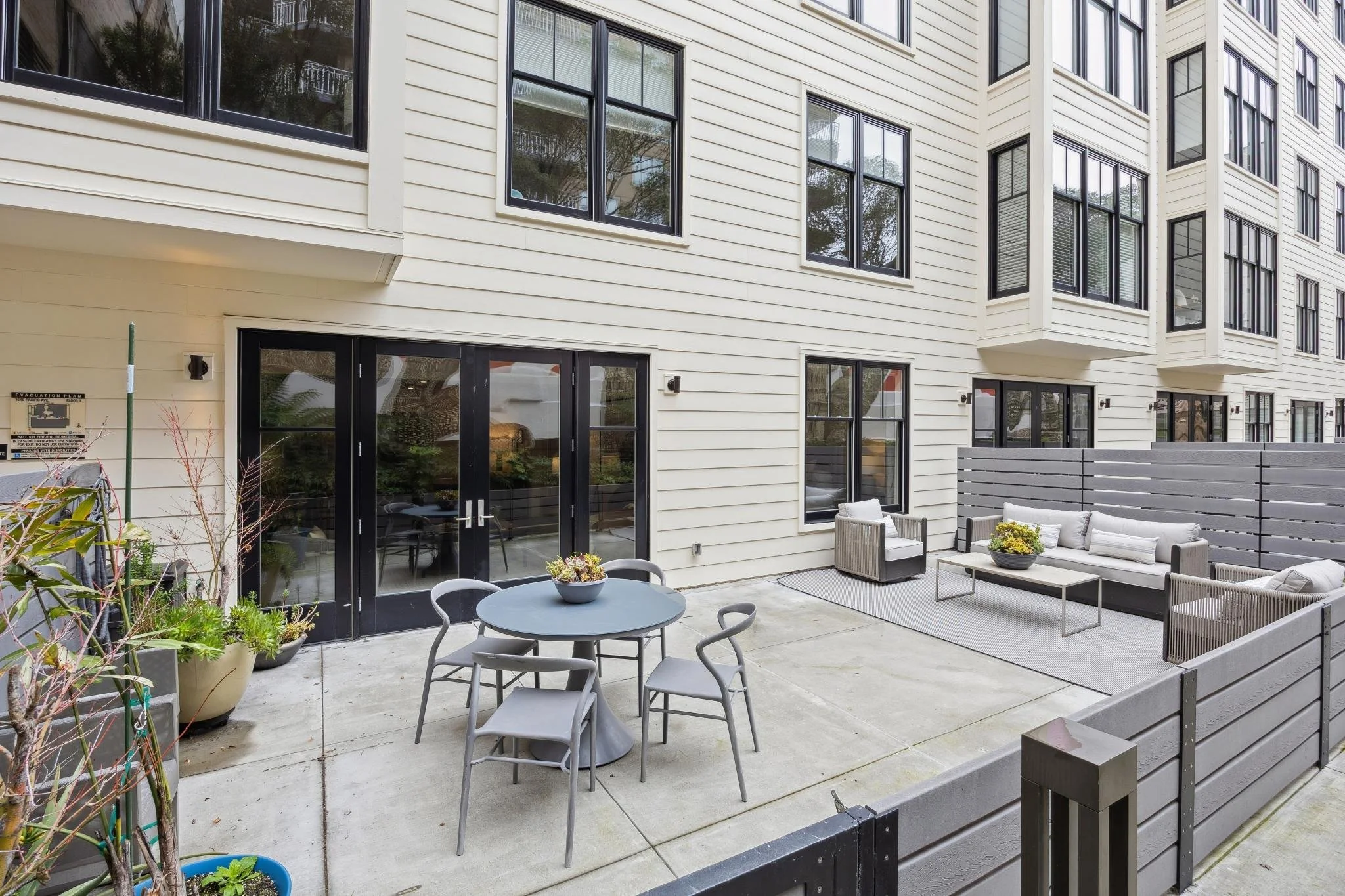 047-1645-pacific-avenue-1d.88052.p2k.047.web.jpg