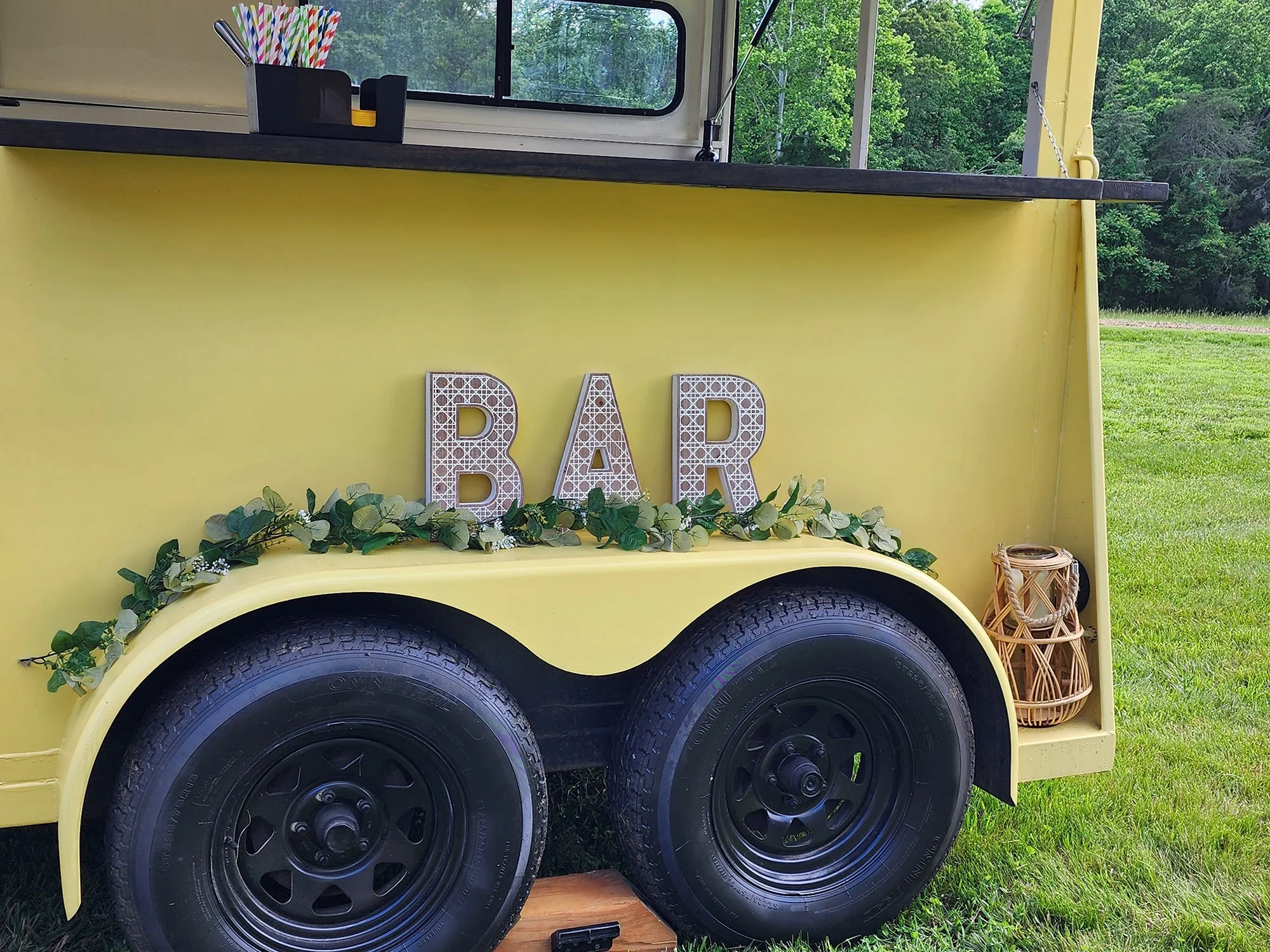 Bringing the party to you, one drink at a time. 🍹✨ Our mobile bar is ready to serve unforgettable moments at your next event!