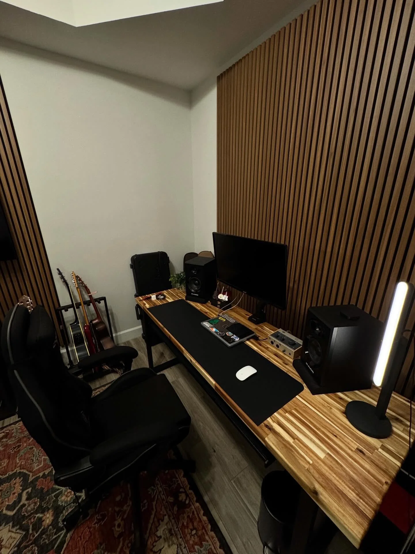 Cambios que llena mi coraz&oacute;n de motivaci&oacute;n 🏠

Finalmente encontramos el lugar perfecto para tener mi espacio so&ntilde;ado. Primera vez que tengo un lienzo completamente en blanco y con libertad creativa de hacer lo que quisiera. Fue t