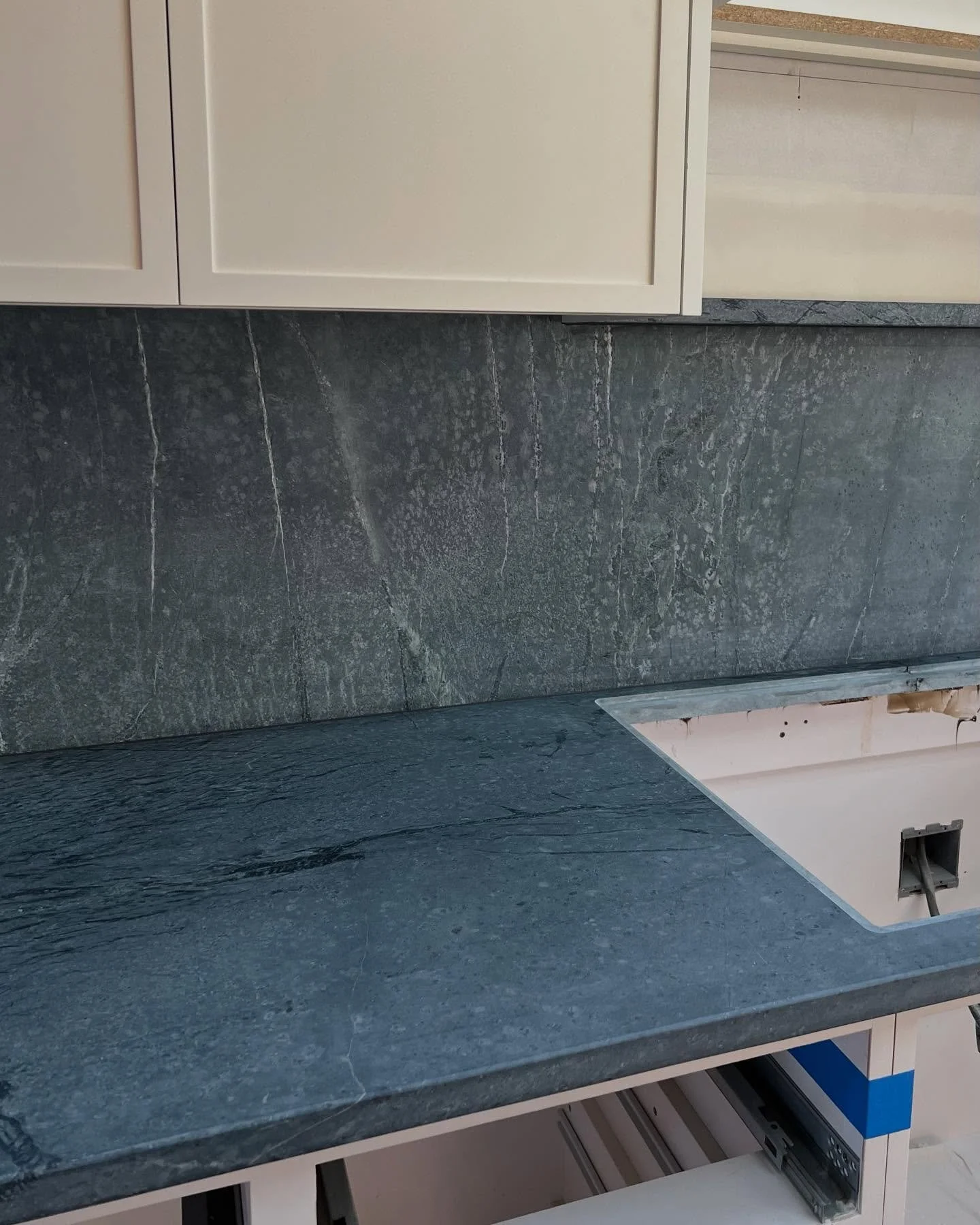Things are beginning to take shape at our Augusta National project!

Now that we are in the &lsquo;put it back together&rsquo; phase of this renovation, each new piece of the puzzle is more exciting than the last! The kitchen received stunning and ch