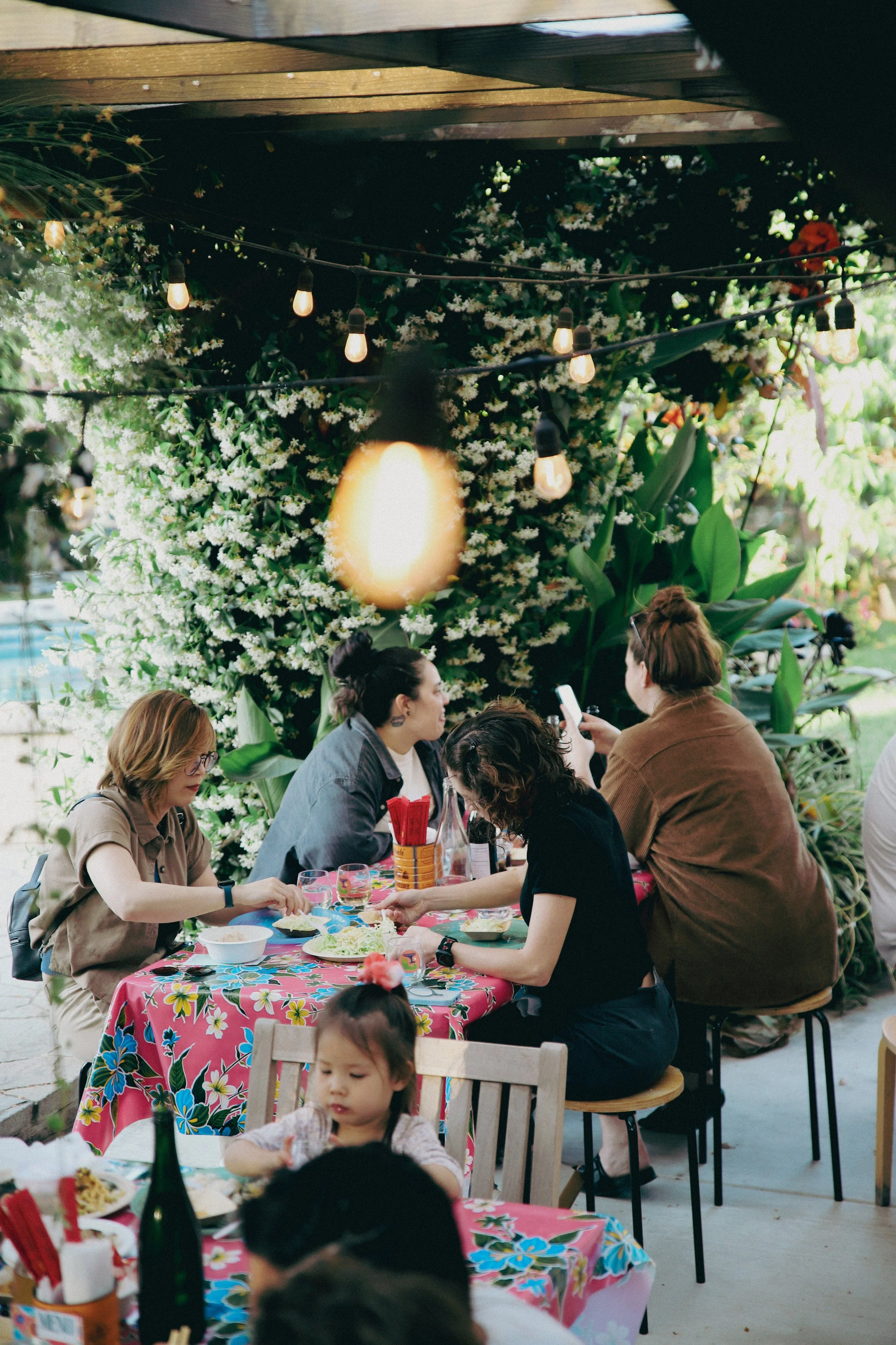 Art Brunch in The Backyard