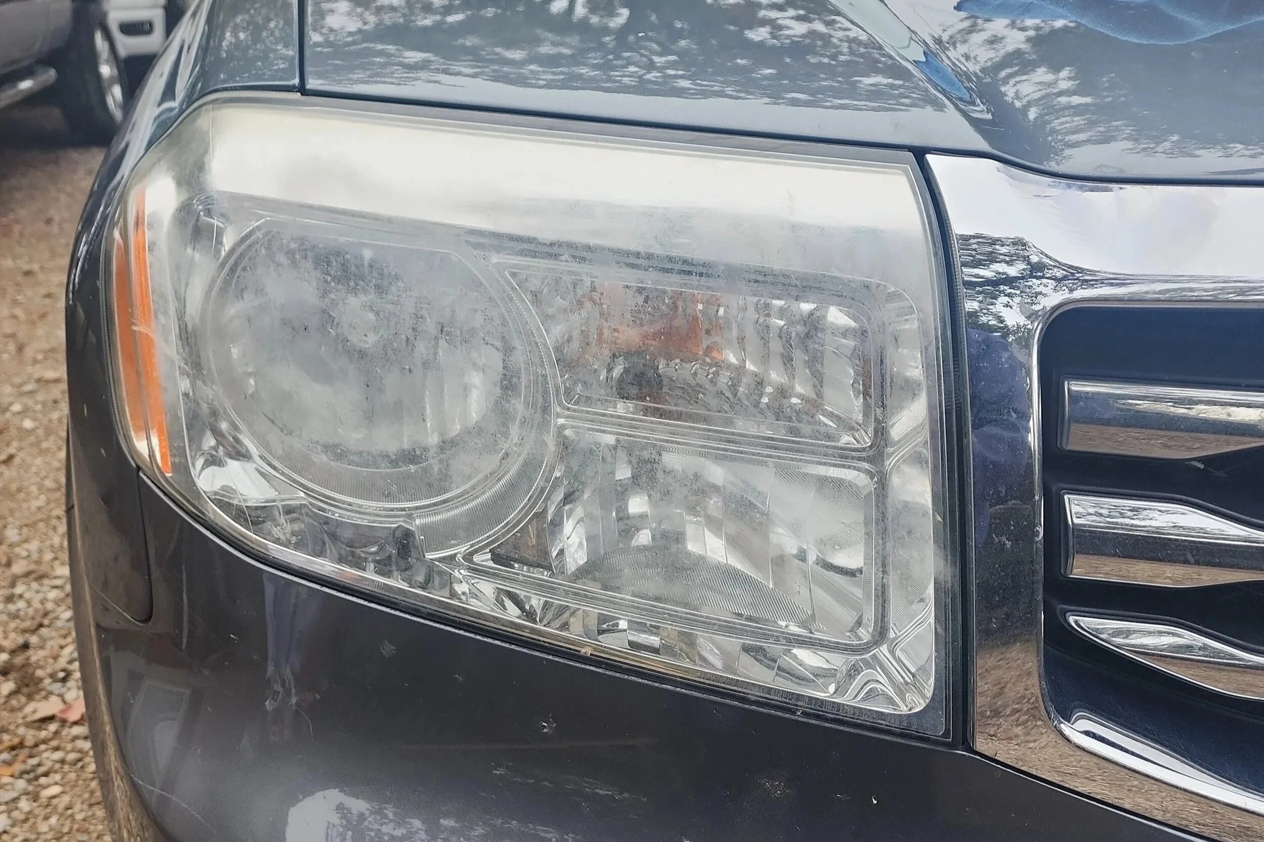 Honda pilot foggy headlight before