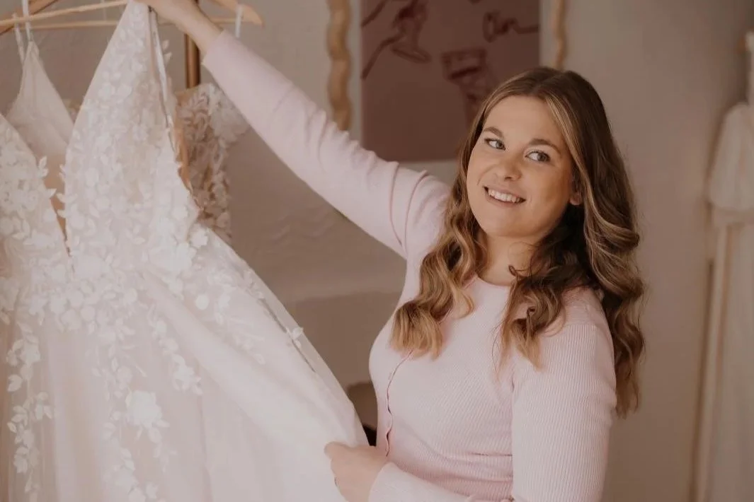 Let’s Get Real: Talking Wedding Dress Shopping, 2026 Dress Trends, Dress Inspo and Spanxs, with Eleanor of Sixpenny Bridal.