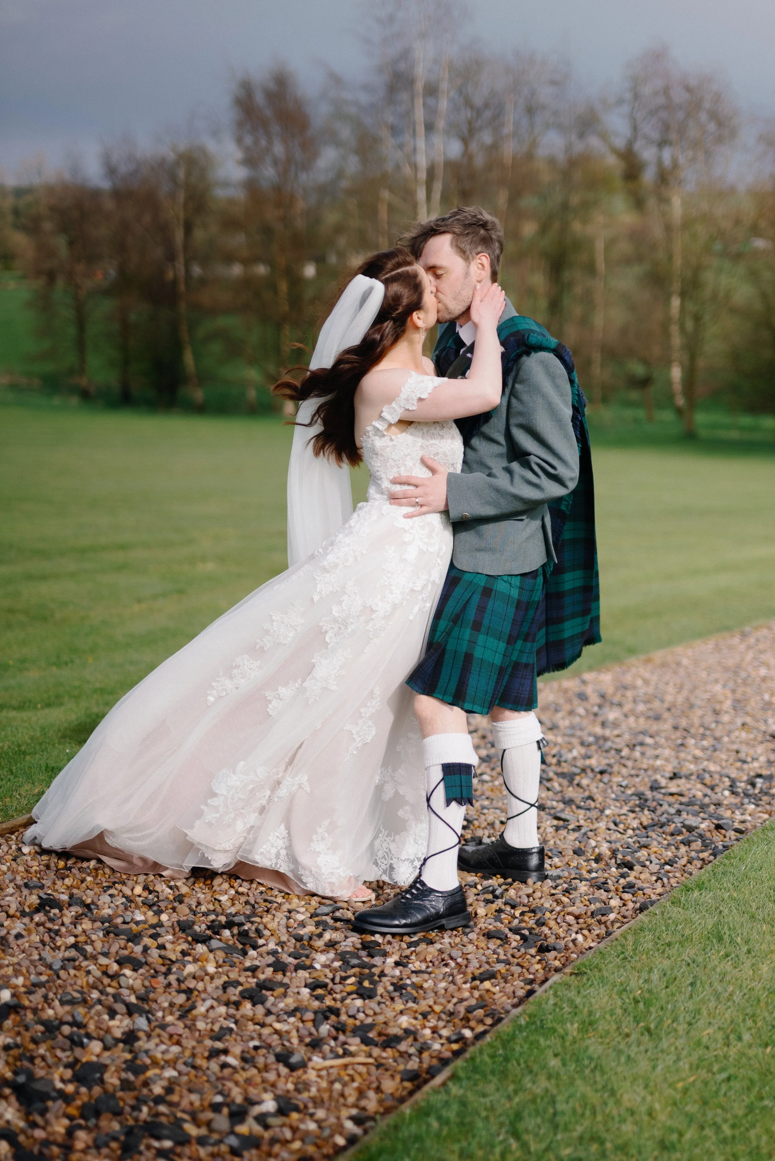 Gemma & Nathan Preview-14 - Bill Nessworthy.jpeg