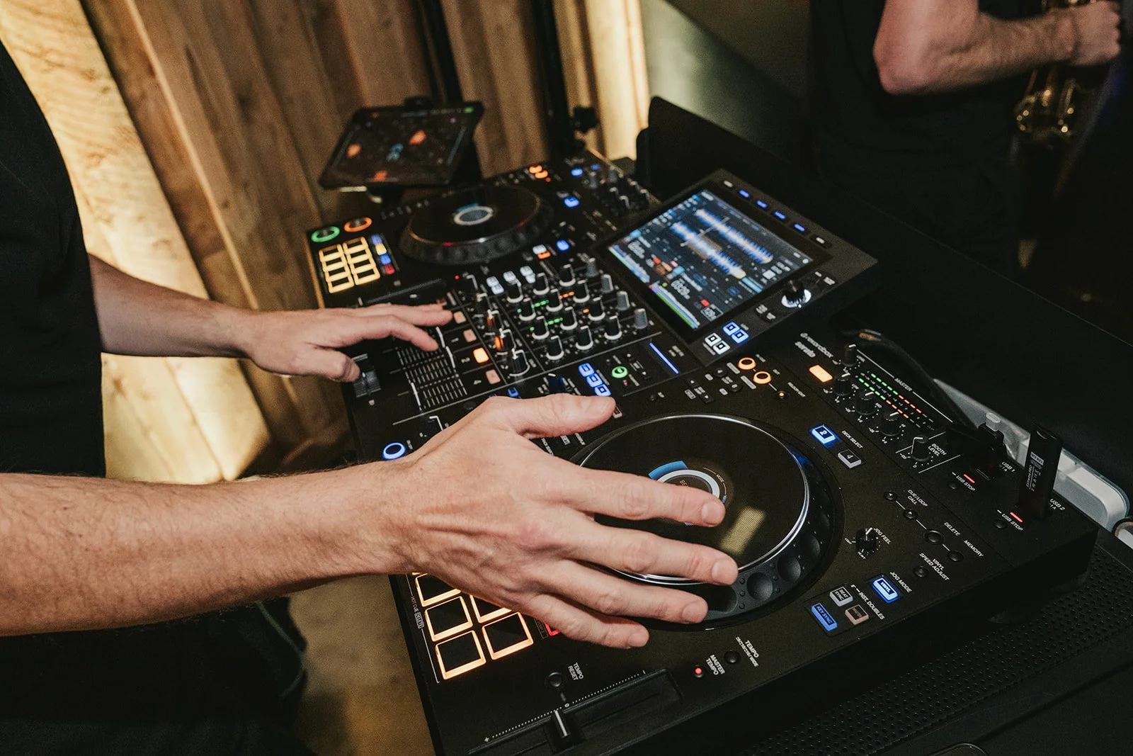 The Decks - DJ Mark Green .jpeg