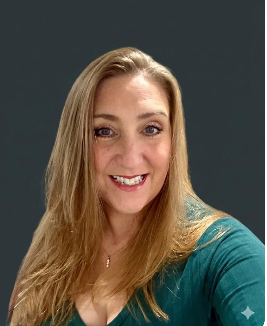 Katie Flanagan, Award Winning Independent Celebrant and founder of Celebrant Led 🧡 Yorkshire, Lancashire, Cumbria 
For the rebels, rule breakers and romantics… because ordinary just isn’t a vibe!