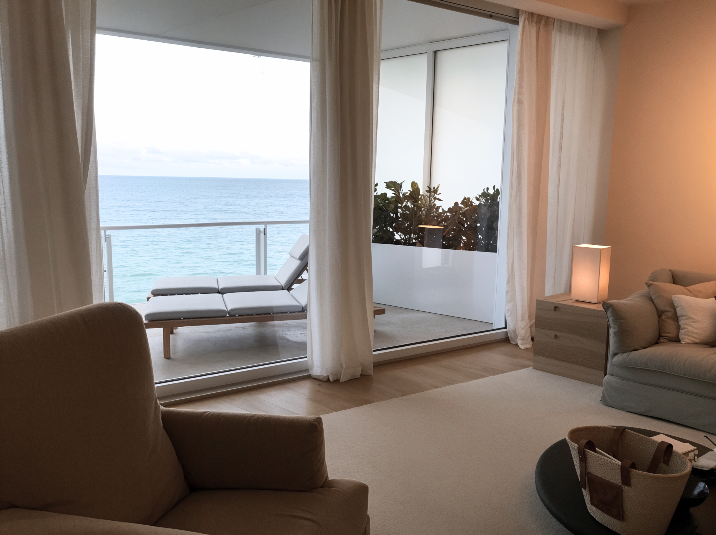 Atelier Sanae | Living room JD Residence