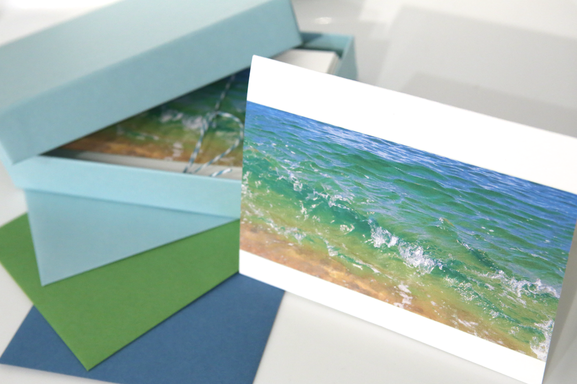 Tahiti Notecard Display.png