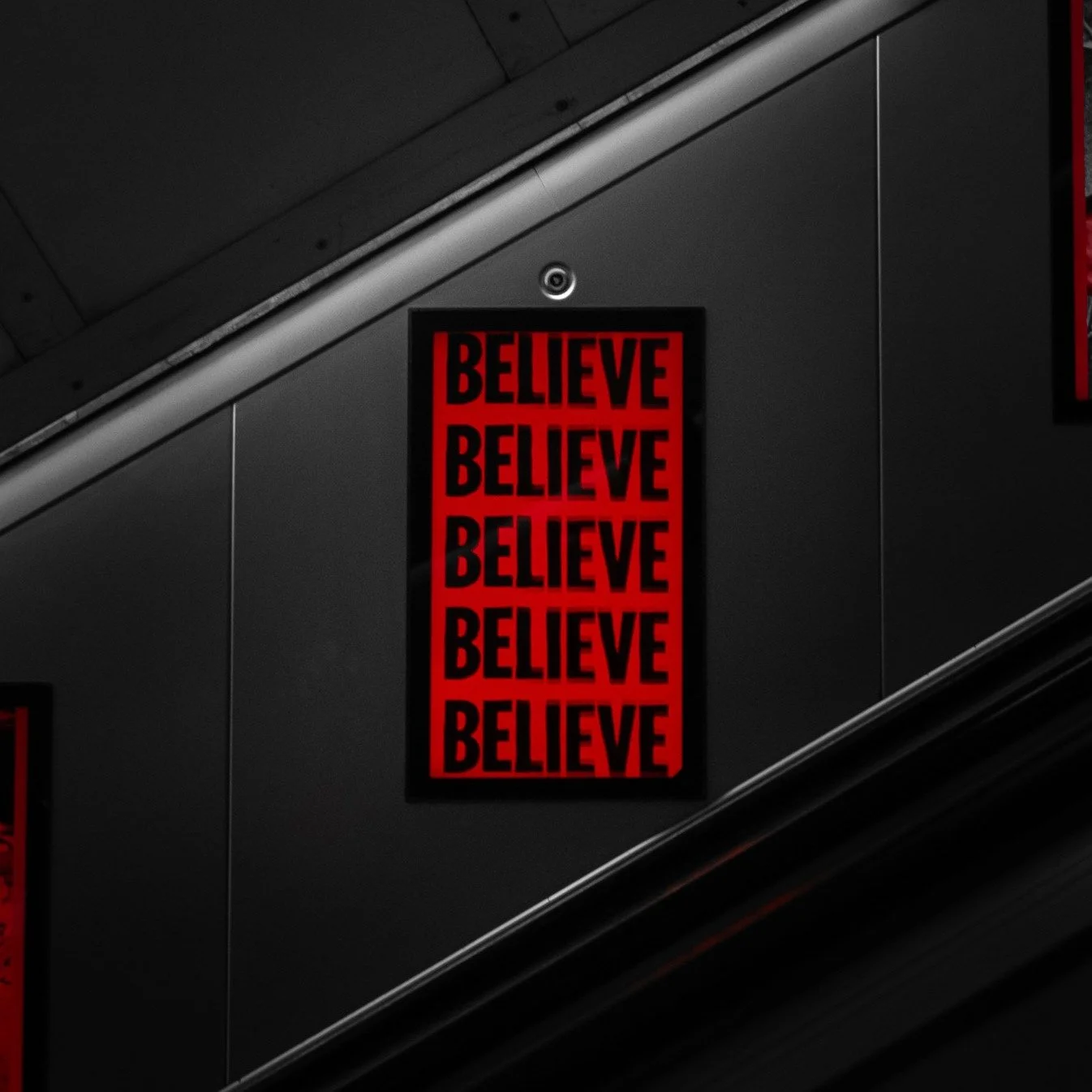 Keep the faith
-
-
-
-
#keepTheFaith
#streetphotography
#londonunderground
#candidphotography
#monochrome
#bnwphotography
#blackandwhitephoto
#rawedit
#londonlife
#thetube
#moodygrams
#transportforlondon
#fujifilmx100v
#x100v
#fujifilm_global
#sydney