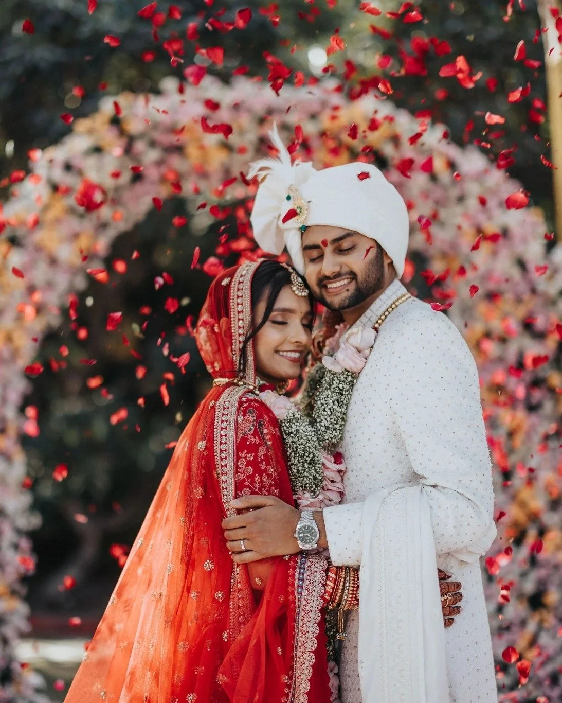 Sidd + Naiya
on the BLOG now
-
Photo/Video:
Ptaufiq Photography
@ptaufiqphotography

Planner:
Valiant Events
@valiant_events

DJ:
Boston Sound and Light
@teambsl

Jus Dee
@jus.deee

Dj Ronak
@djronak.official.india

Hair/MUA:
Bonanza Ladies Salon
@bo