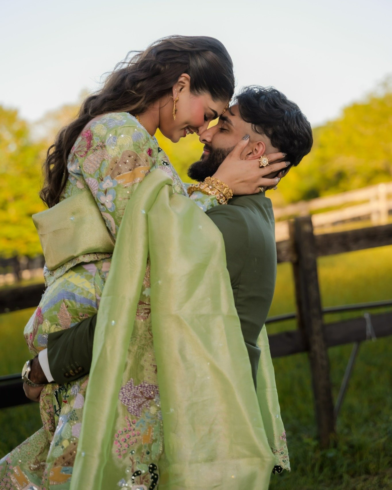 Avneet + Shaun
on the BLOG now

-
Bride:
Avneet
@avneetcheema_

Groom:
Shaun Dhillon
@shaundhillon630

Photographer:
Pixel Perfect by R
@pixelperfectbyr

Videographer:
Tru Films
@trufilmsmovesyou

Caterer:
Akbar
@akbar_catering_service

Online Invita
