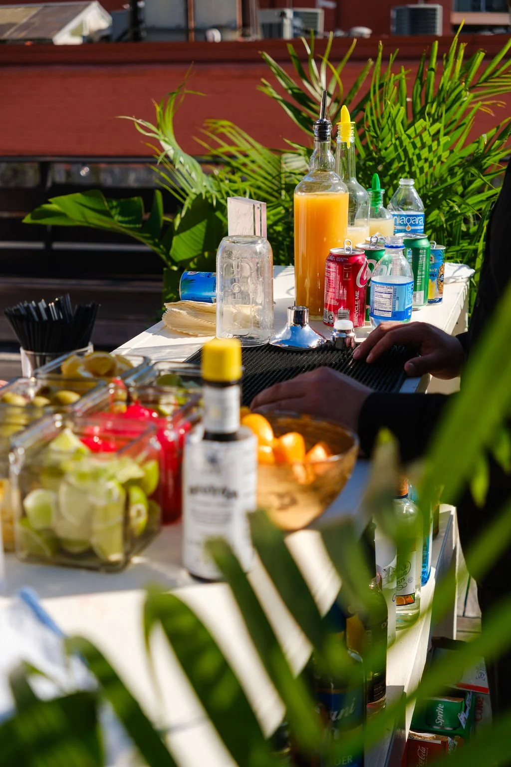tropical-wedding-greenery-bar-setup-jungle-truck-style.jpg