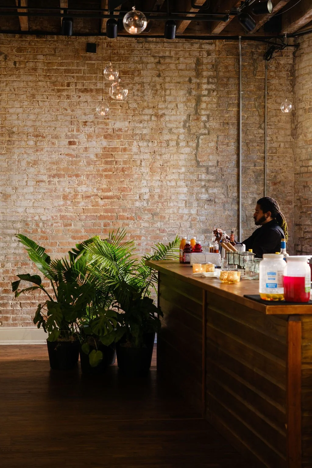 high-end-wedding-bar-framed-greenery-new-orleans-plant-rentals-jungle-truck.jpg