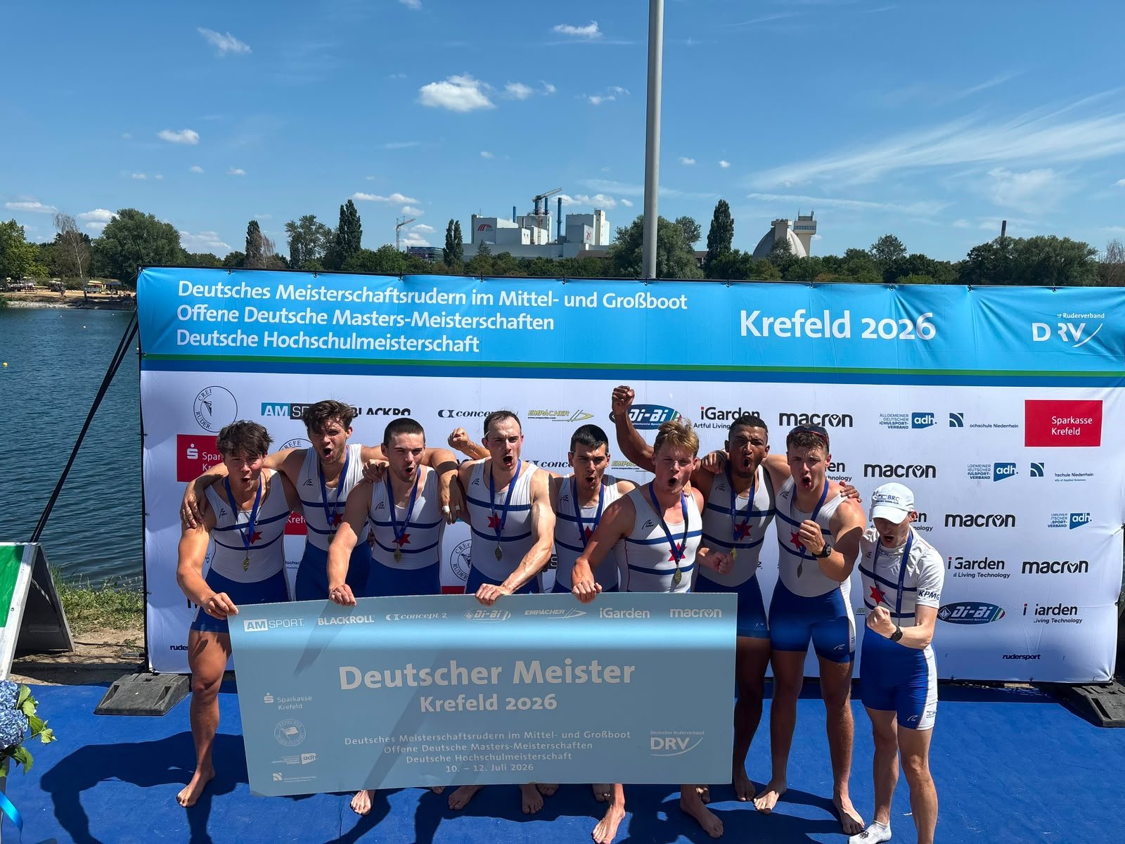 Deutsche Meisterschaften 2026 in Krefeld - Hattrick für den Clubachter