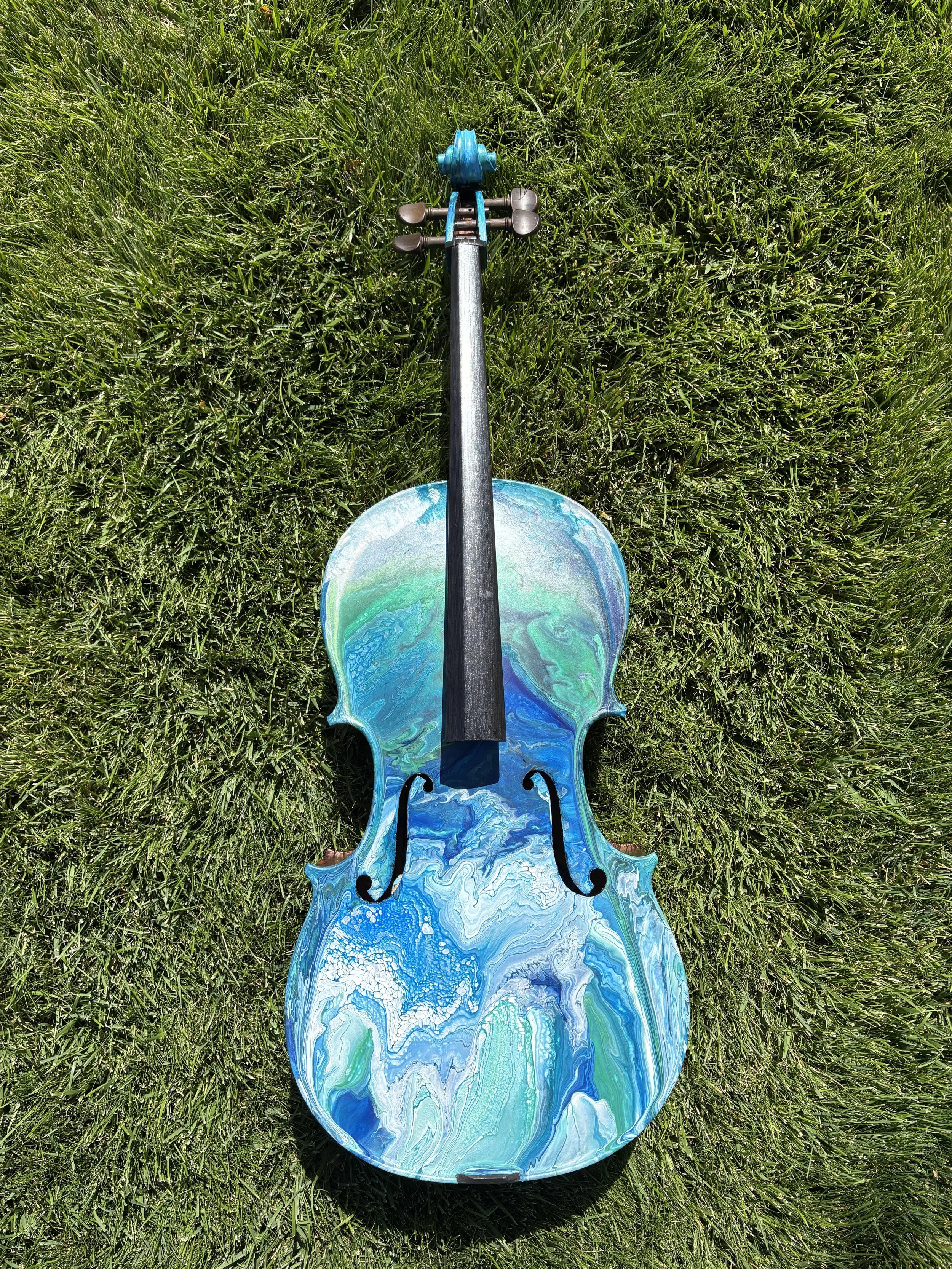 Genius, 37x13x4" cello  (1/4) 