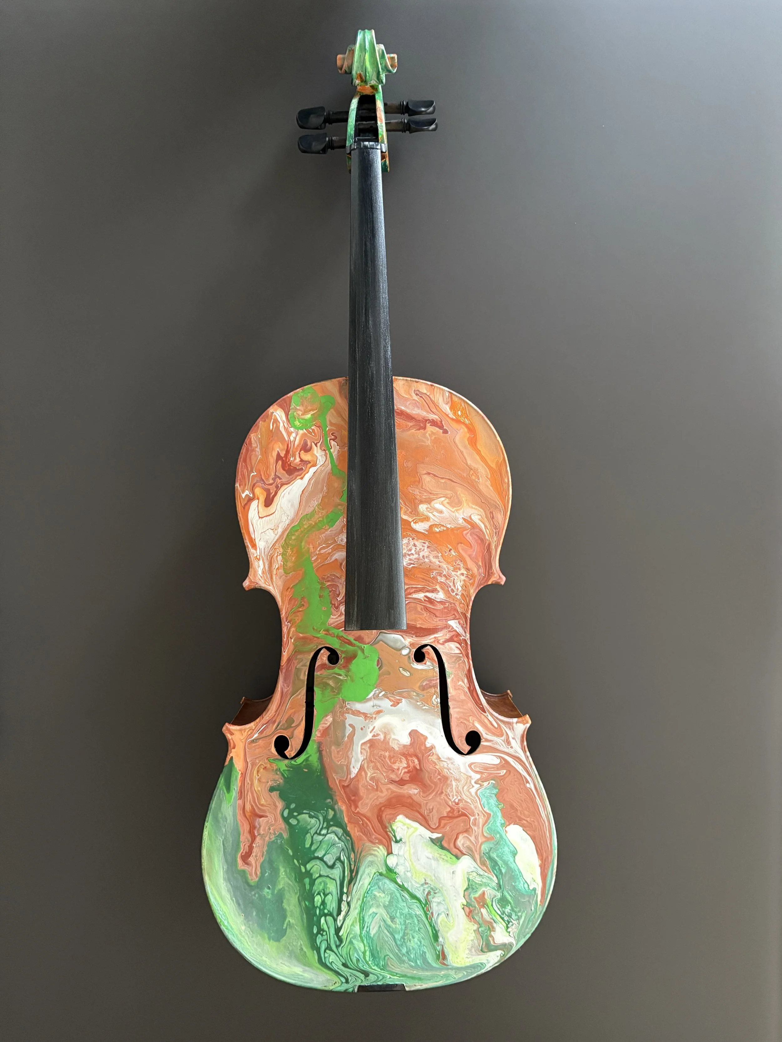 Grove, 38x13x4" cello (1/4)