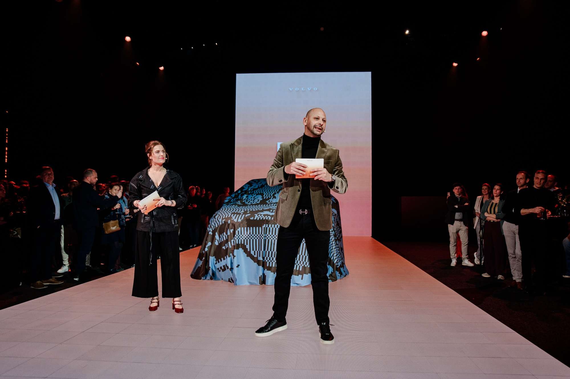 Victor Verhelst VOLVO Car Ambassador Art x Brand experience EX60 Launch Belgium Automotive collab PLUS-ONE Projects Cultural direction Gallery digital art new media Walkie Talkie We make You Happy1.jpg