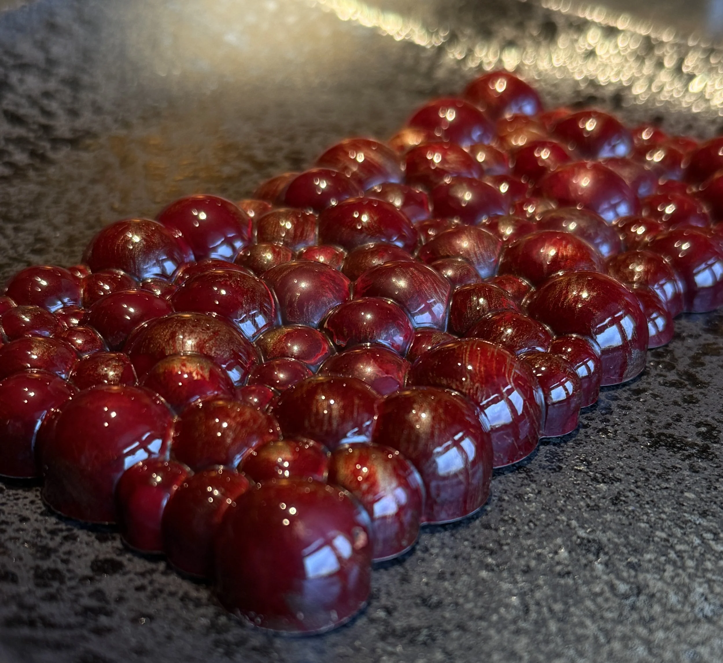 Crackling Caramel in Dark Chocolate