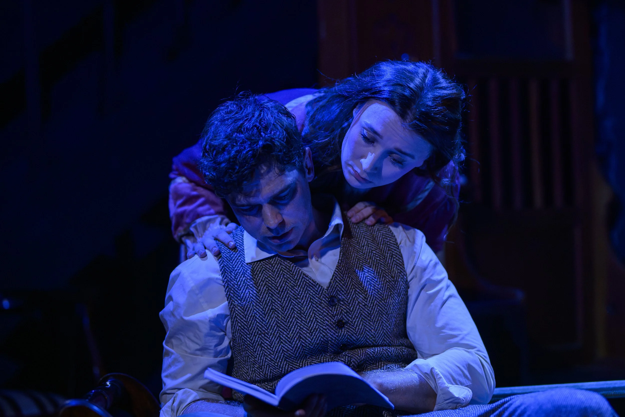 ThreeSisters_Last Waltz Prod_RobertMiniter-9-2.jpg