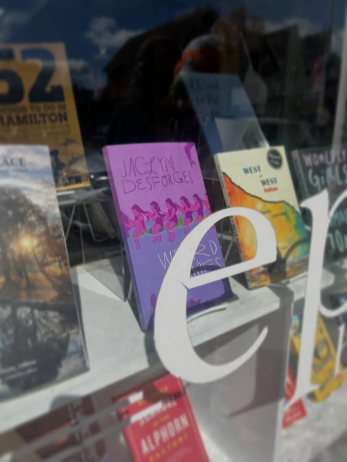 Weird Babies spotted in the wild @epicbookshamilton 

Party tonight!