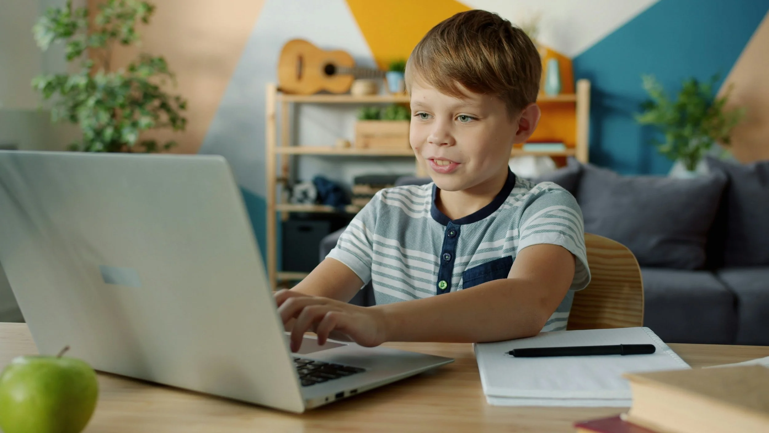 Advanced Beginner French for Ages 7–9 (Online) - Fall Session