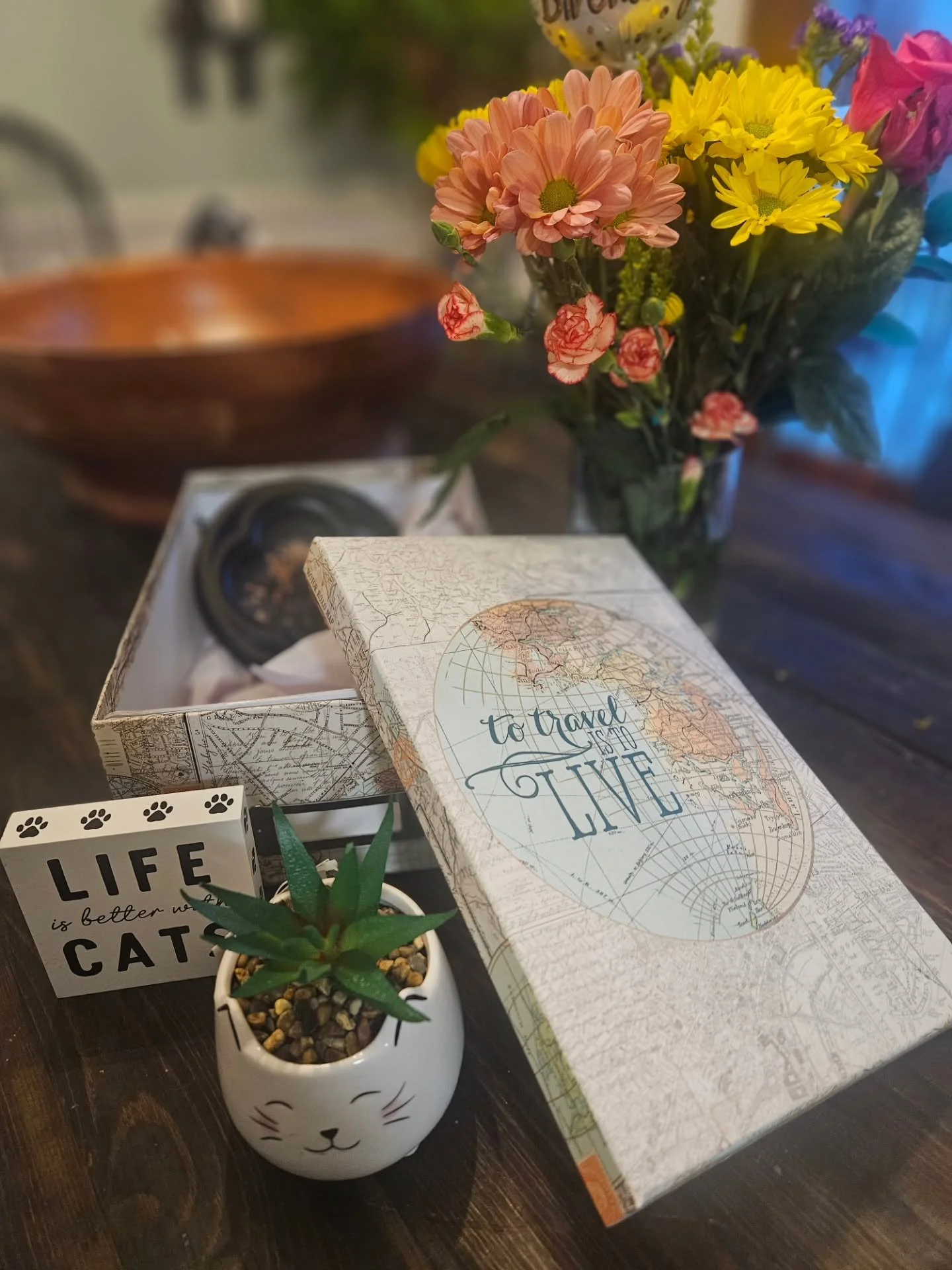 Feeling known and loved truly is the best. Grateful for the people in my life that make me feel that, especially on days like today. Happy birthday to me!