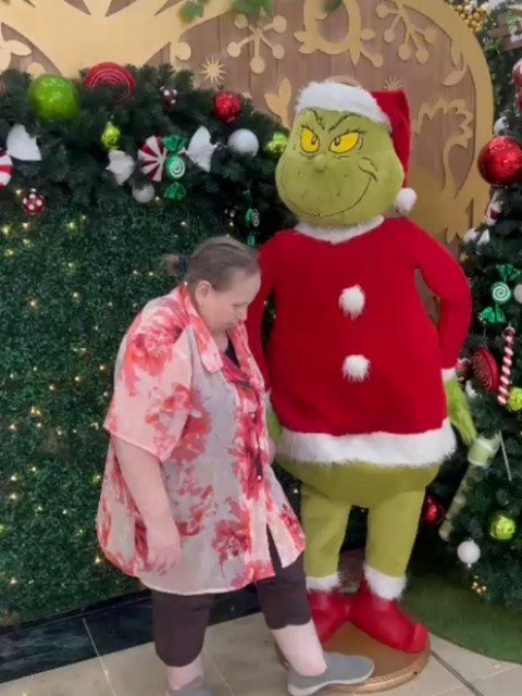 Michelle met the Grinch.