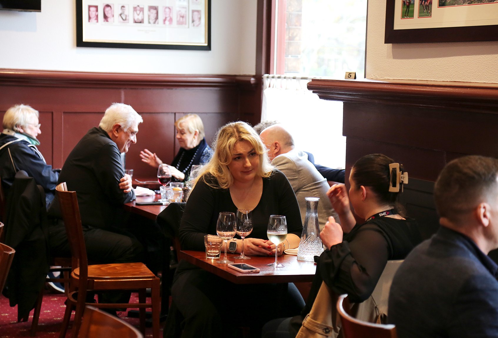 dining room copy.jpg