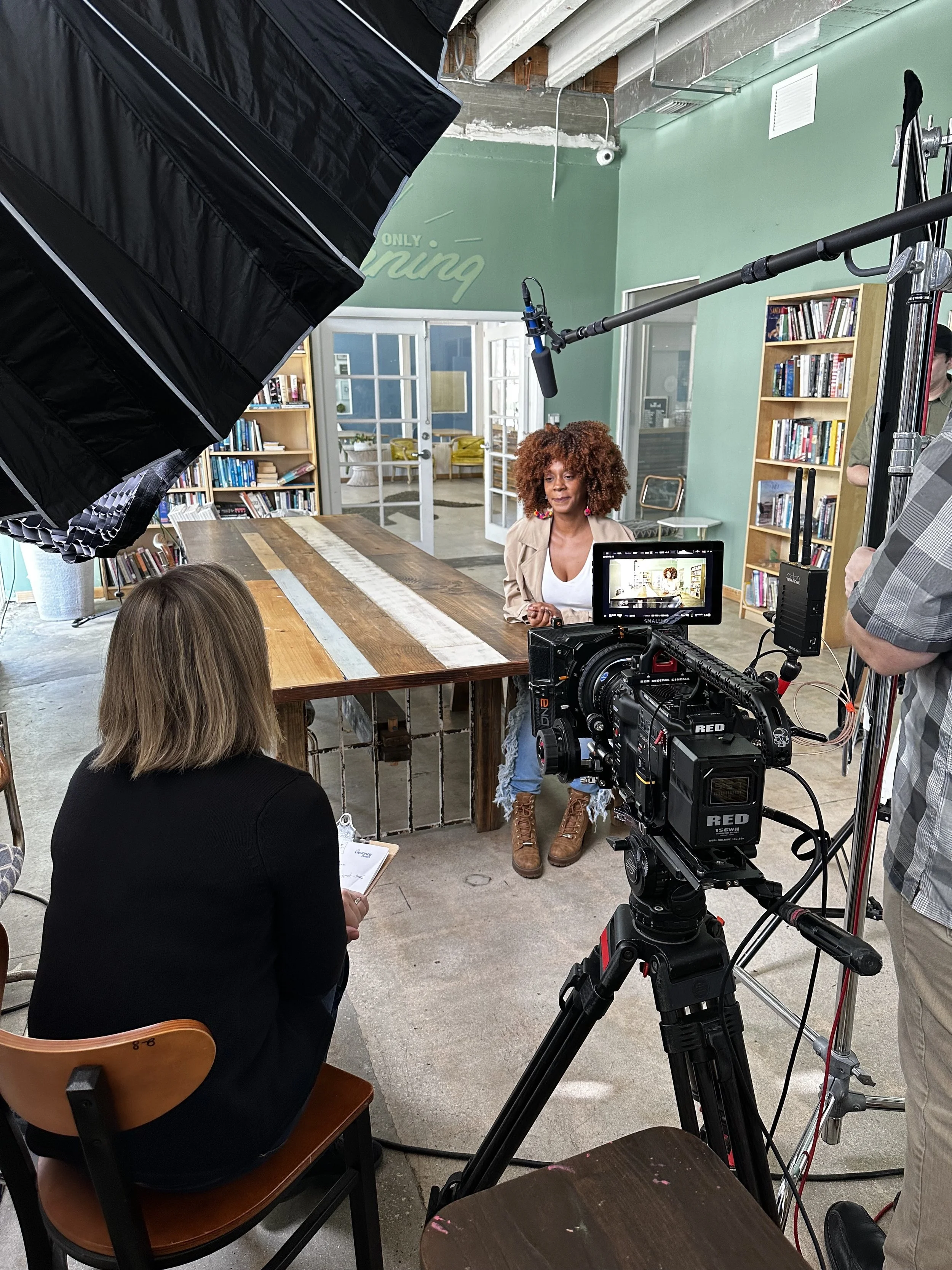 interview tips_miami set - Lynn Melling.jpg